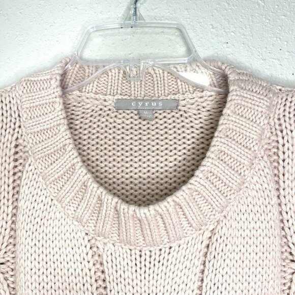 CRYUS Cable Knit Sweater Soft Pink Womens Size M Cabincore Beachy Oversized - Picture 2 of 10